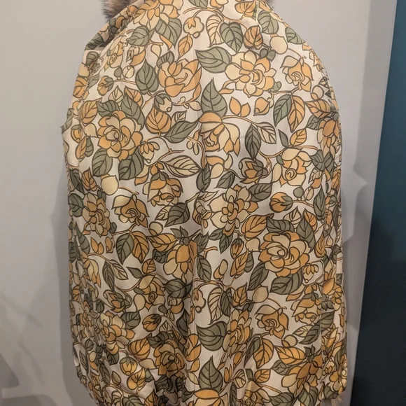 Vintage Patchwork Coyote Fur Coat Reversible Hippy Floral Pattern Sz M - Picture 6 of 8